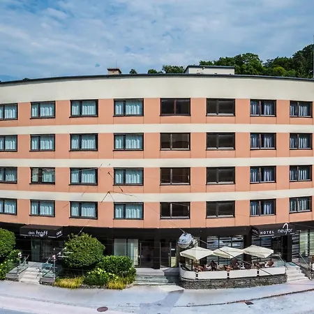 Am Neutor Zentrum Hotel 4*