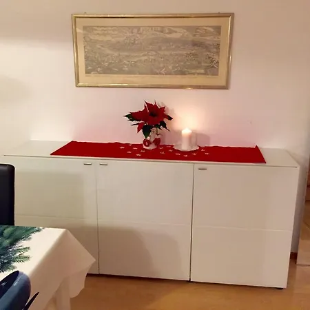 Am Neutor Zentrum מלון