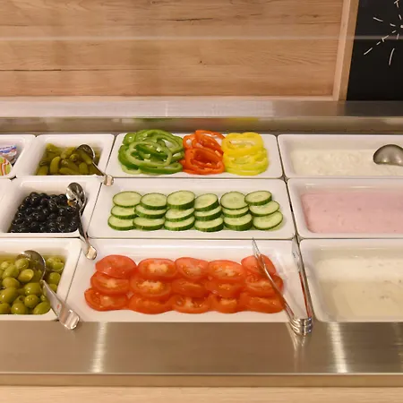 מלון Am Neutor Zentrum 4*