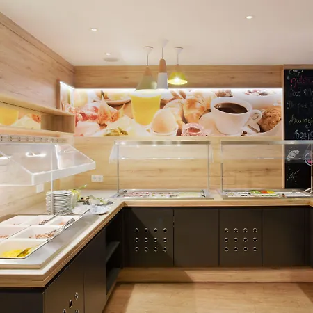 מלון Am Neutor Zentrum