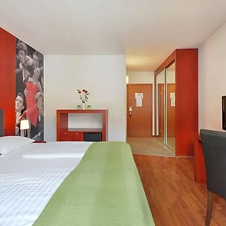 Am Neutor Zentrum Hotel 4*
