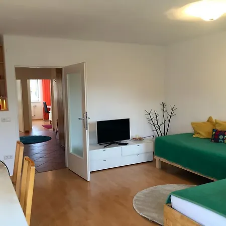 Am Neutor Zentrum 4*